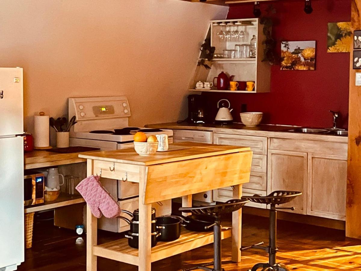 Forest & Lake Pei Bed & Breakfast Murray Harbour Экстерьер фото