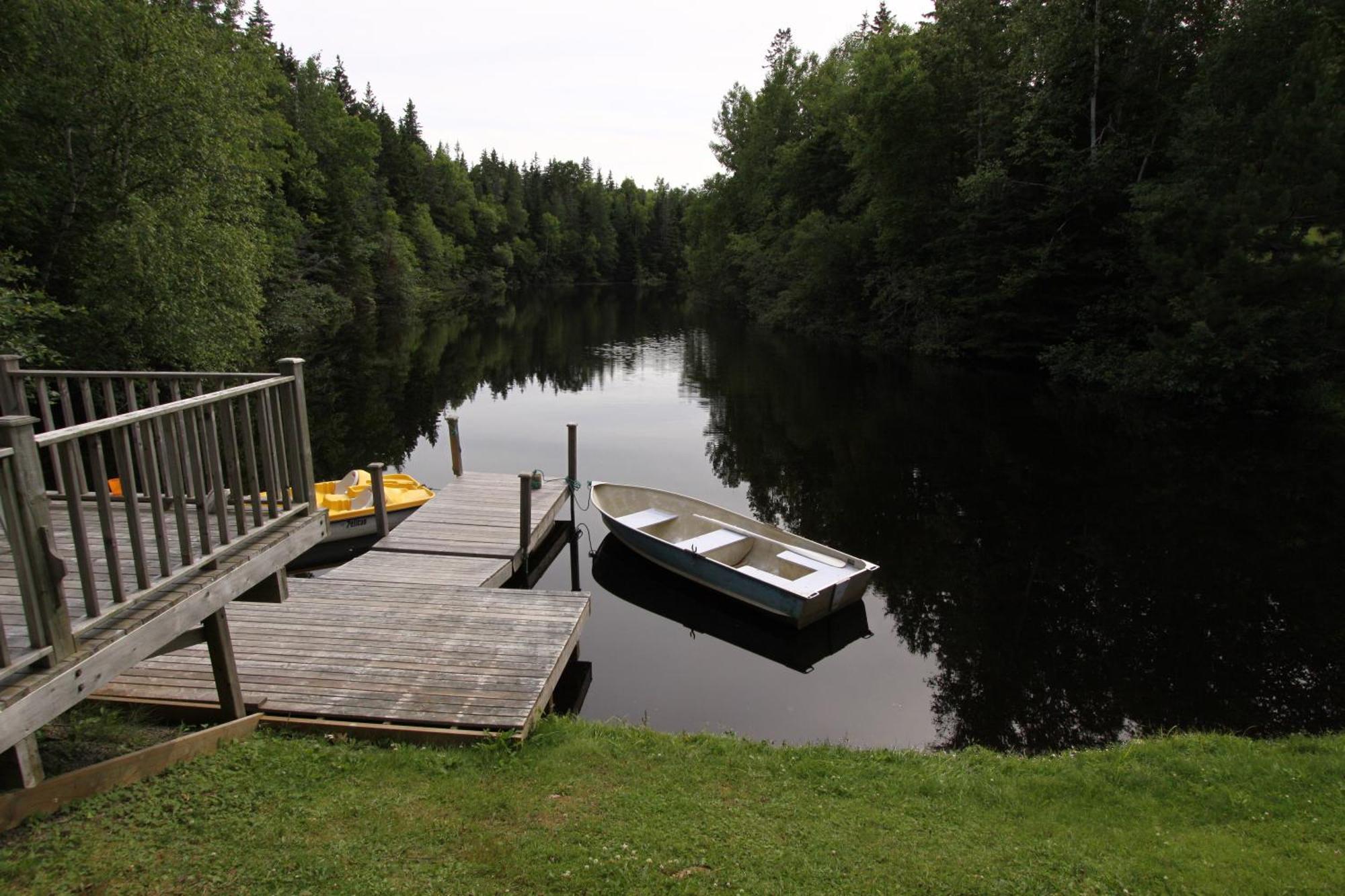 Forest & Lake Pei Bed & Breakfast Murray Harbour Экстерьер фото